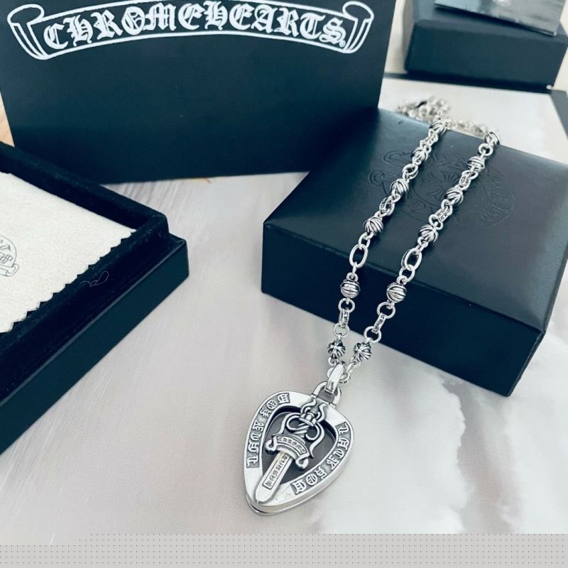 Ch**me He**ts necklaces